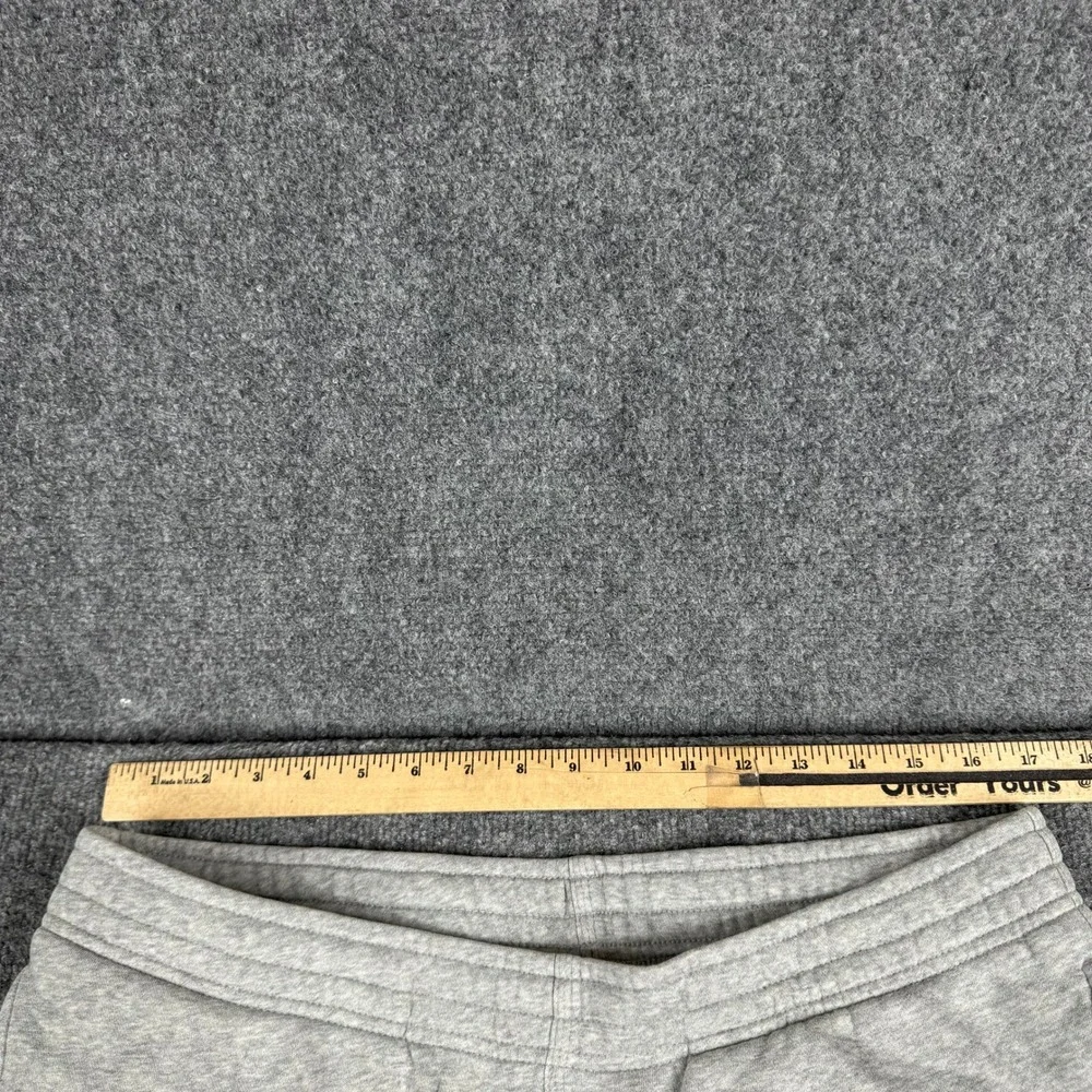 Nike Joggers Mens Size XL Gray Fleece Elastic Waist Cuffed Athletic Sweatpants